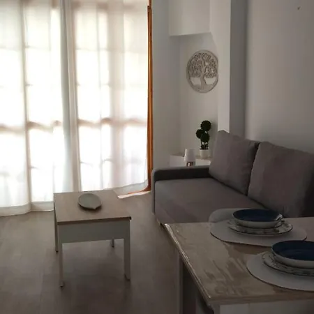 Aloha Torres La Carihuela Apartment Torremolinos